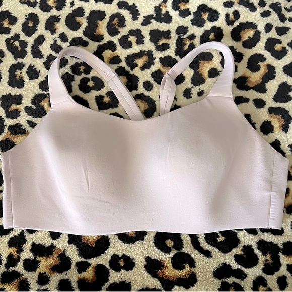 Lululemon Athletica Soft Pink Bra - Picture 1 of 4